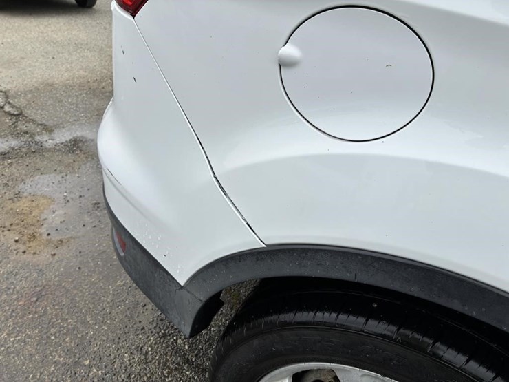 2015-ford-escape-image-5
