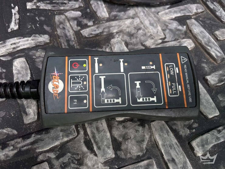2019-isuzu-ftr-image-24