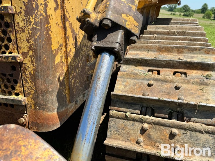 1970-caterpillar-d7f-image-16