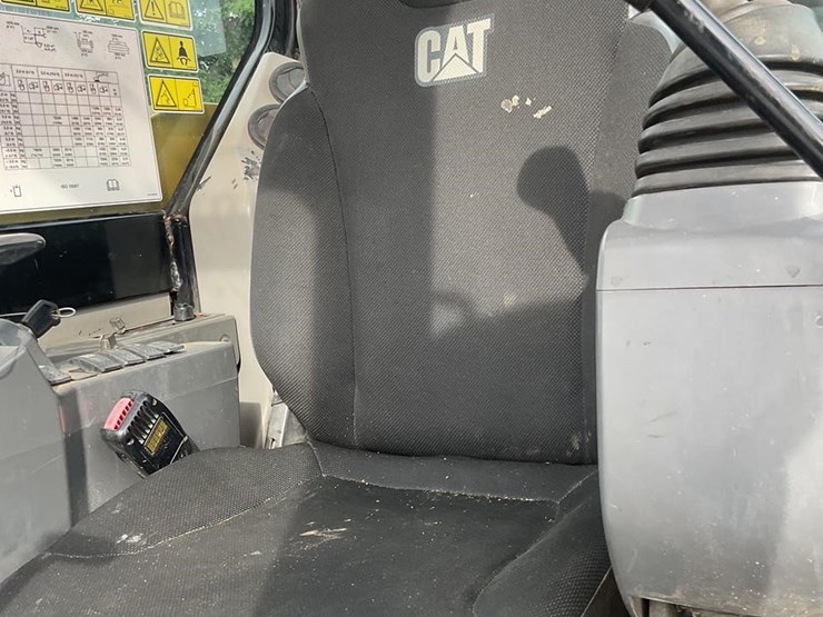 2015-caterpillar-308e2-cr-image-15