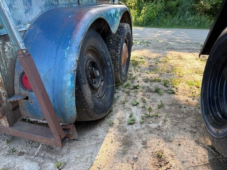 w-w-trailers-9'-livestock-trailer-image-6