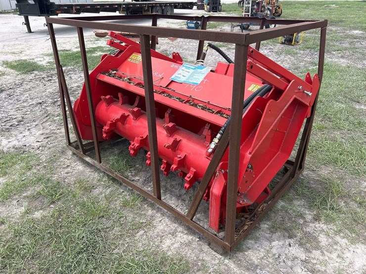 2024-topcat-ssfm81-forestry-drum-mulcher-skid-steer-attachment-image-2