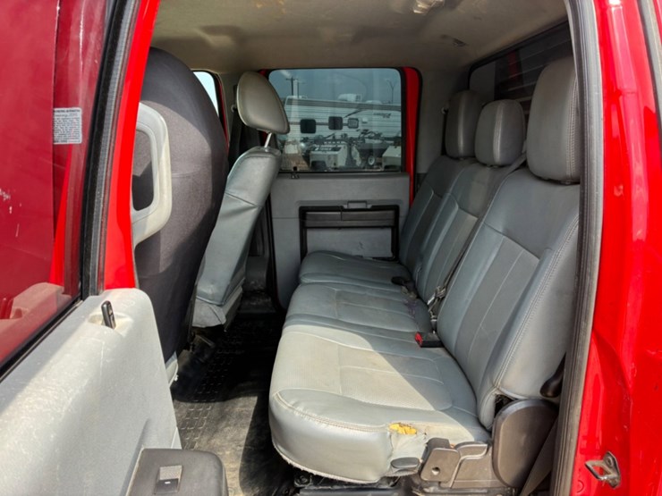 2016-ford-f550-image-9