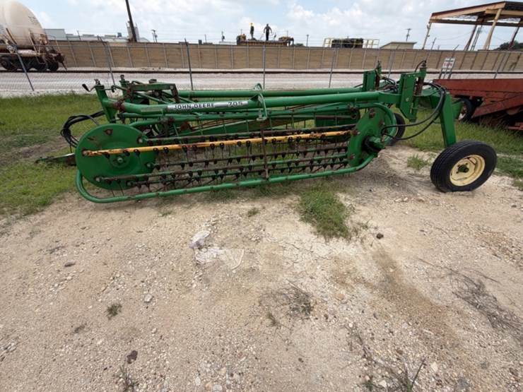 john-deere-705-image-8