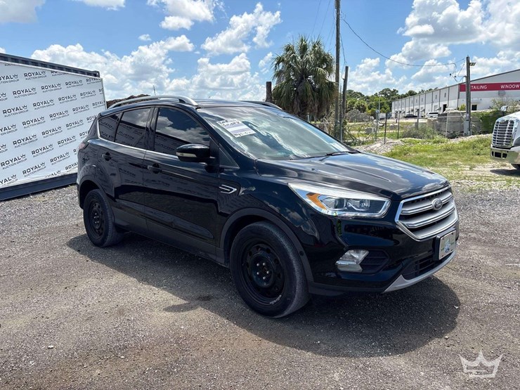 2018-ford-escape-image-2