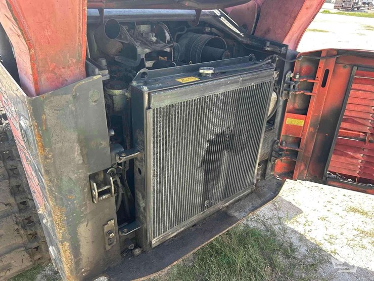 kubota-svl90-2-image-6