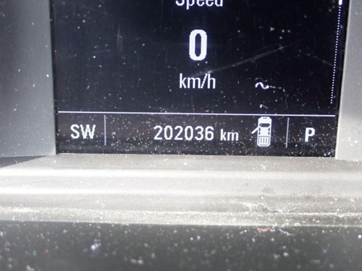 2022-chevrolet-silverado-1500-image-12