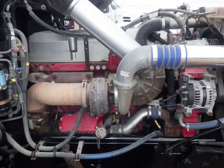 2014-peterbilt-386-image-24