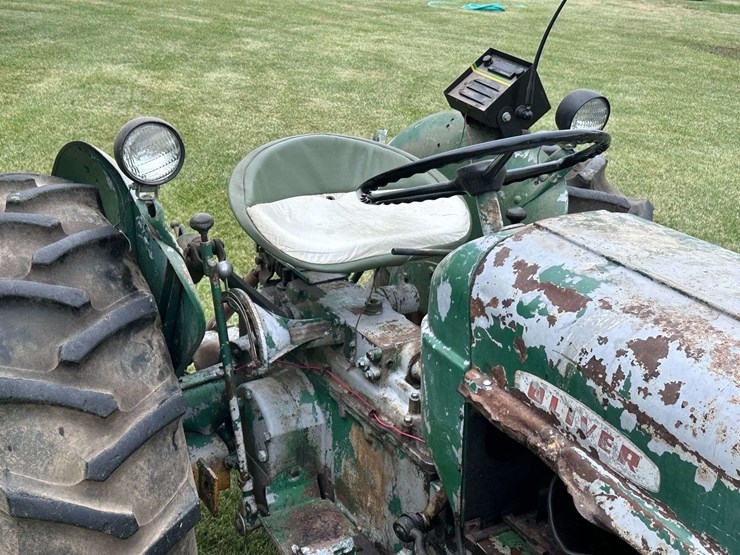 1958-oliver-super-55-image-10