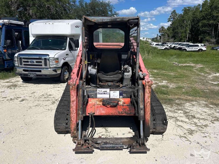 kubota-svl90-2-image-16