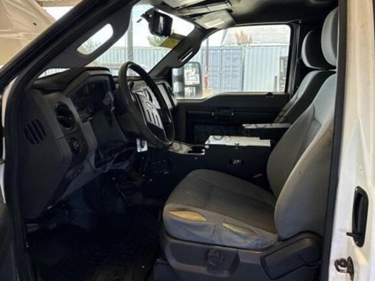 2015-ford-f450-image-25