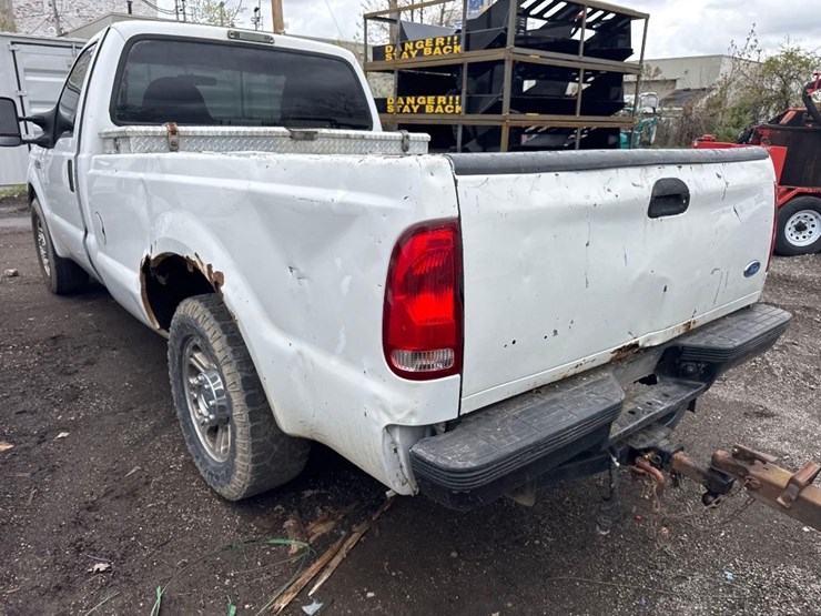 2006-ford-f250-image-9