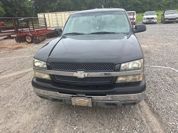 2003-chevrolet-1500-image-2