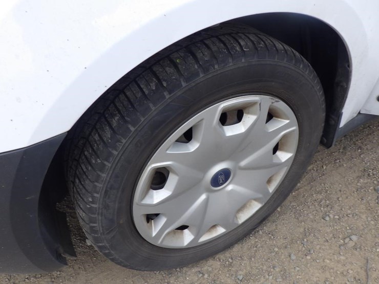 2015-ford-transit-connect-image-14