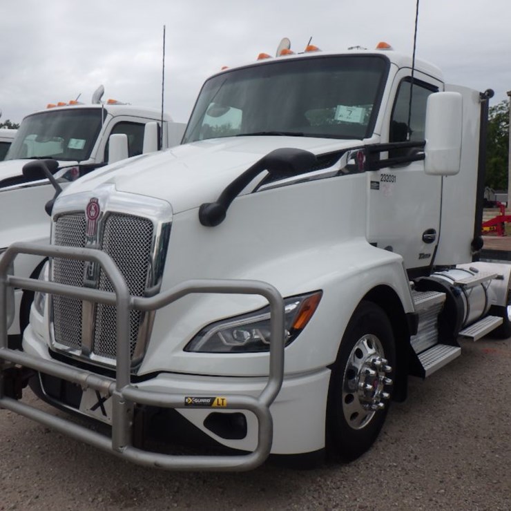 2024 KENWORTH T680