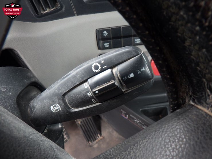 2019-freightliner-cascadia-116-image-17