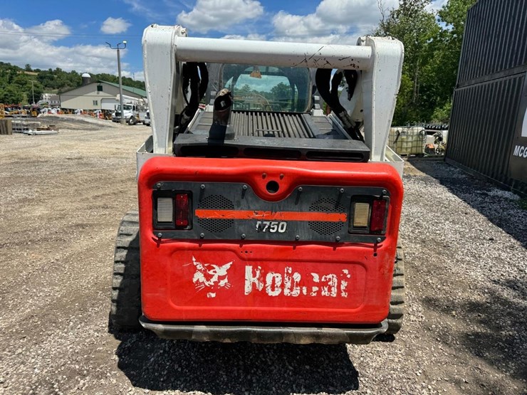 2017-bobcat-t750-image-5