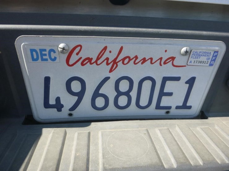 2016-chevrolet-1500-image-17