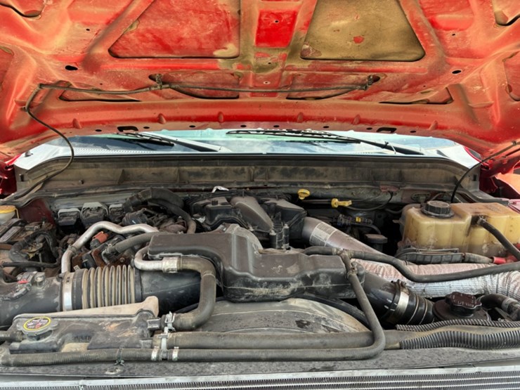 2016-ford-f550-image-15