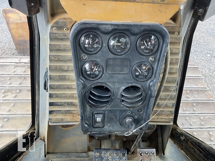 2004-caterpillar-d5g-lgp-image-16