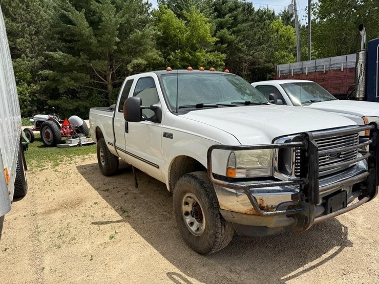 2003-ford-f350-xlt-image-3