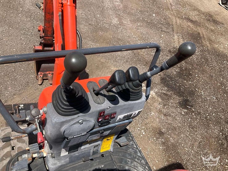 2019-kubota-k008-3-image-9