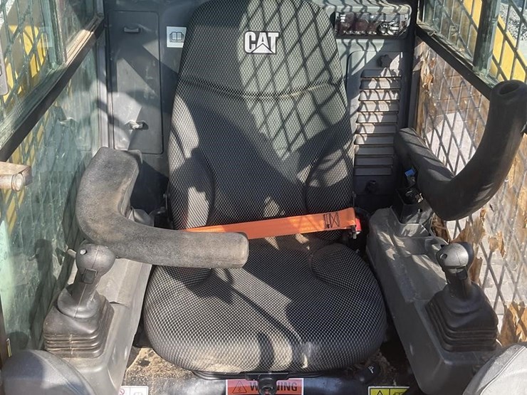 2020-caterpillar-299d3-xe-image-14