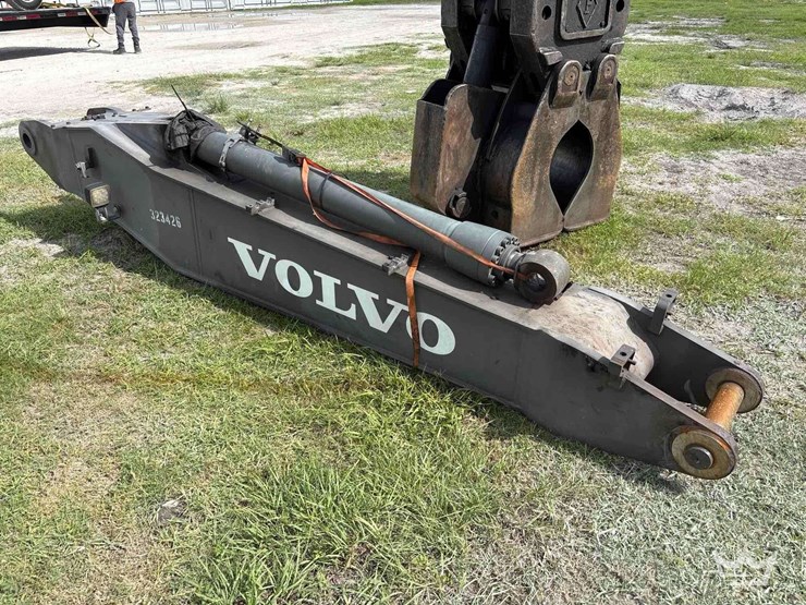 2020-volvo-ew160e-image-11