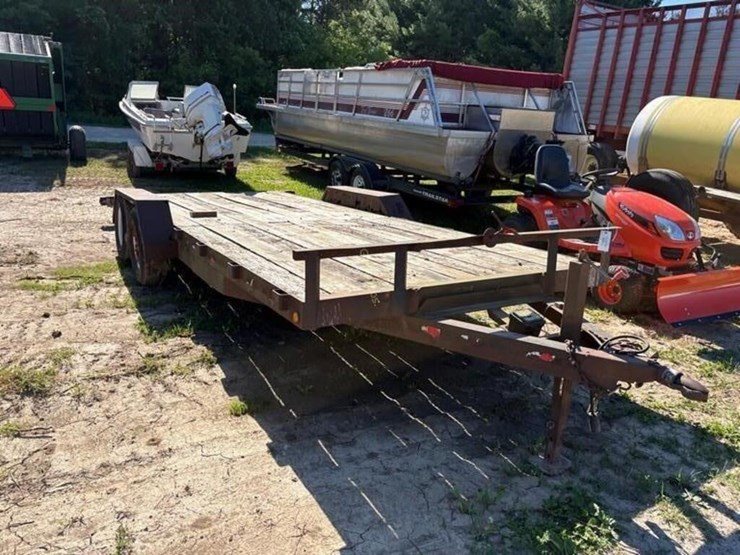 2000-metal-works-81"-x-18'-equipment-trailer-image-3