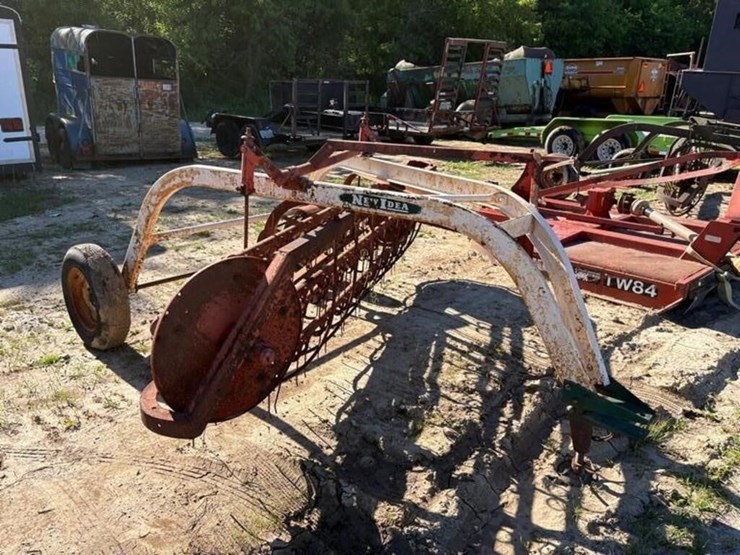 new-idea-roll-bar-rake-image-3