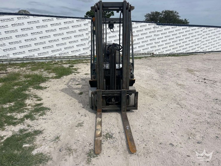 2012-komatsu-fg25t-16-image-17