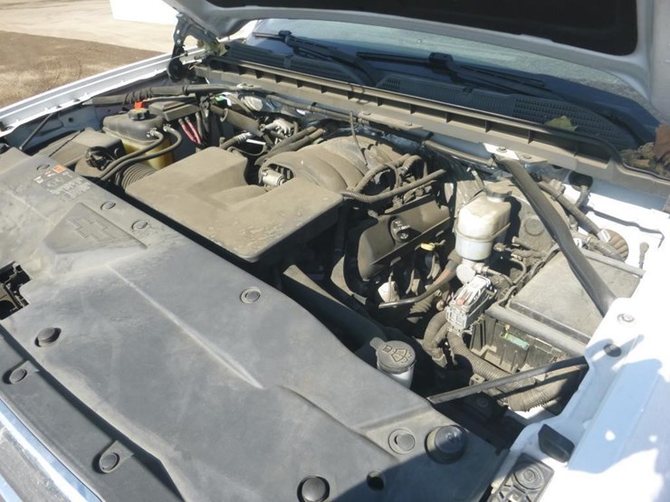 2016-chevrolet-1500-image-10