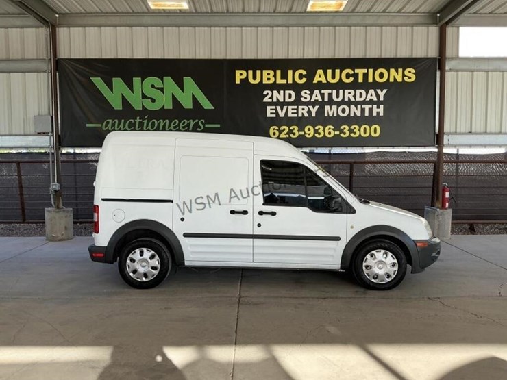 2013-ford-transit-connect-image-1