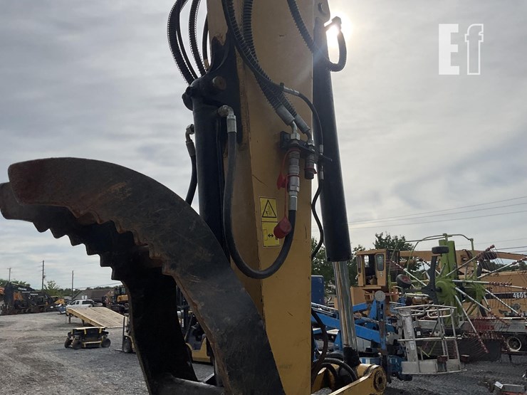 2015-caterpillar-308e2-cr-image-12