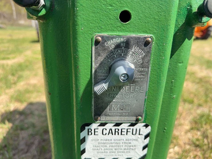 john-deere-mt-image-32