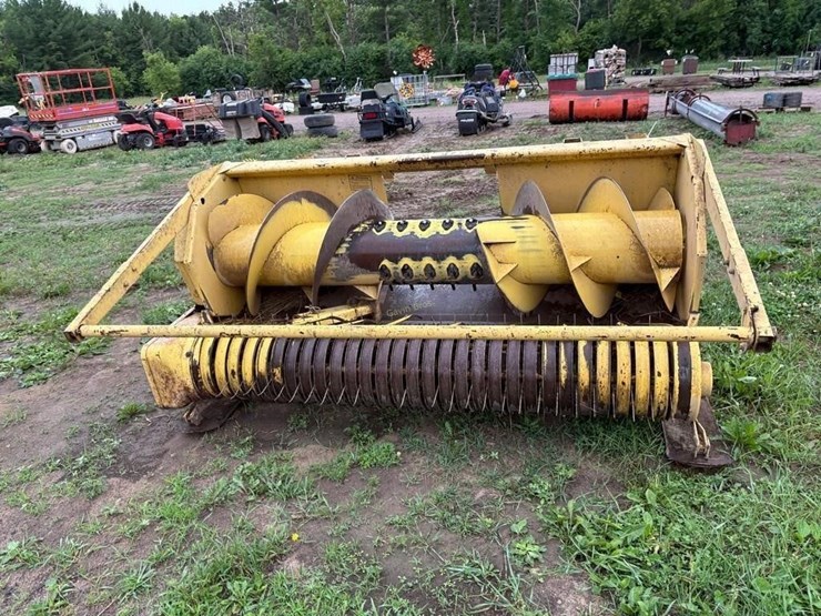 new-holland-890a-image-2