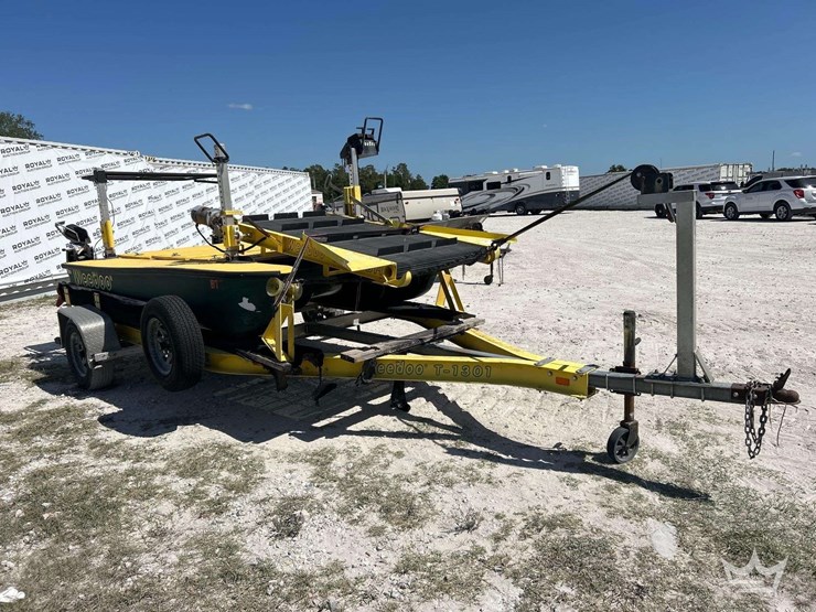 2014-weedoo-170-ebh-pond-skimmer-extractor/bagger/harvester-conveyor-boat-t1301-19ft-s/a-trailer-image-2