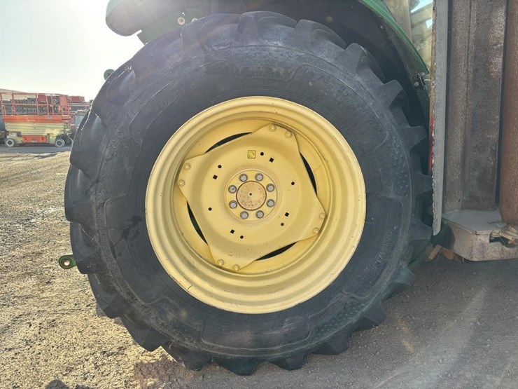 john-deere-6420-image-23