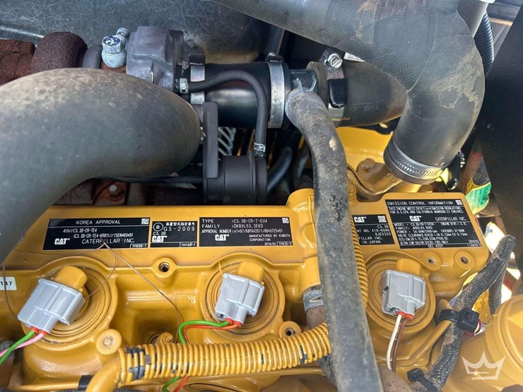 2018-caterpillar-908m-image-11