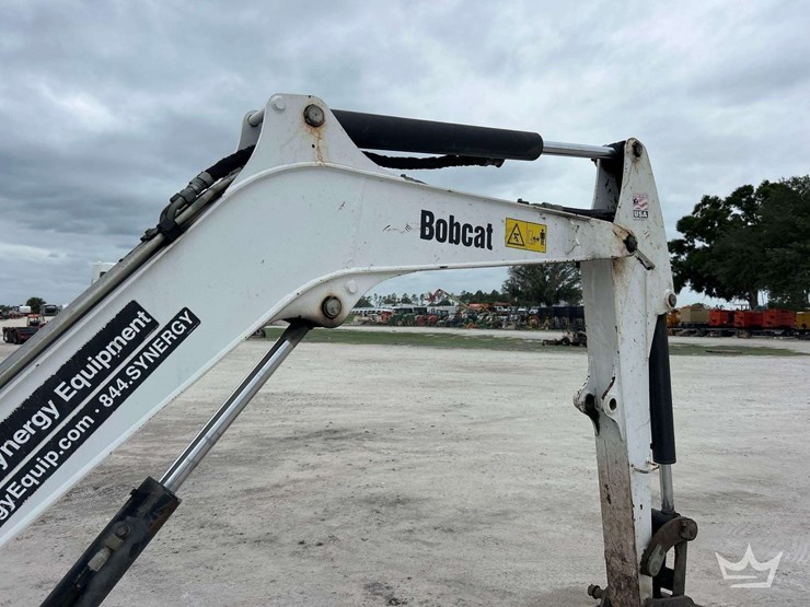 2019-bobcat-e32i-image-24