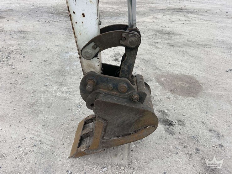 2019-bobcat-e32i-image-21