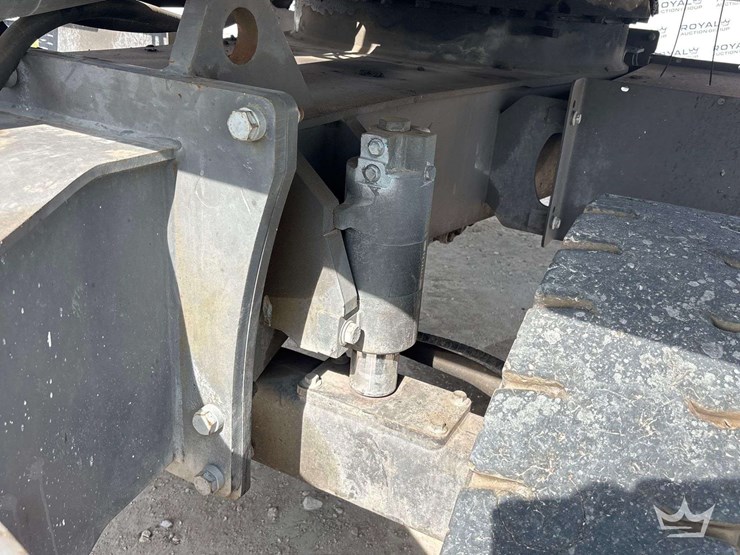 2020-volvo-ew160e-image-48