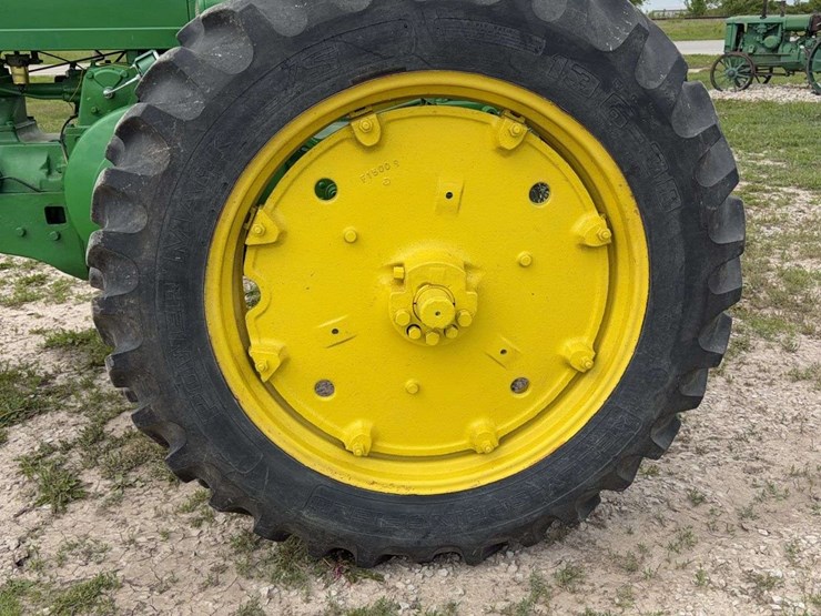 1956-john-deere-60-image-17