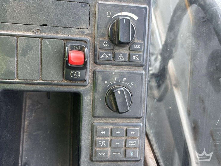 2020-volvo-ew160e-image-36