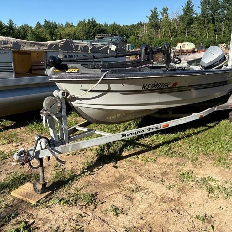 1987 Ranger Fisherman 16' Boat