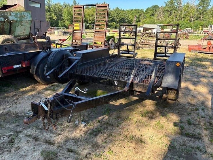 76"-x-10'-skidsteer-trailer-image-1