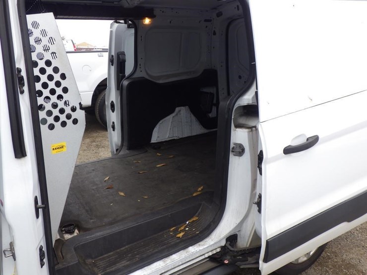 2016-ford-transit-connect-image-8