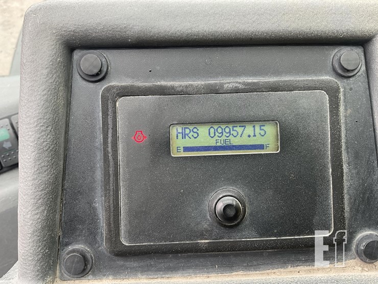 2012-gehl-dl12-40-image-14