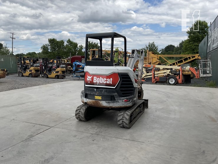 2019-bobcat-e32i-image-4