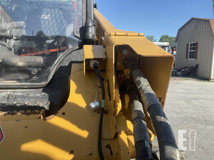 2020-caterpillar-299d3-xe-image-13